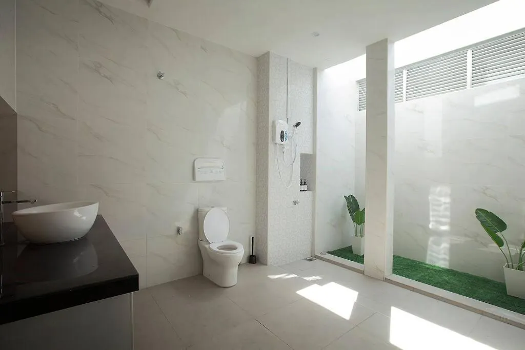 Aqualuxe Hideout 【Netflix/Private Ktv/Pool/Movie】 Villa Johor Bahru